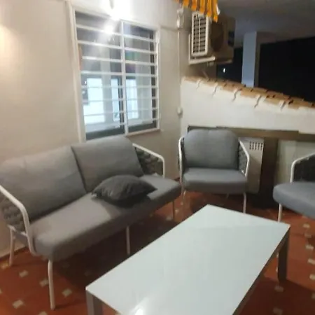 Апартаменты Comfortable One Bedroom