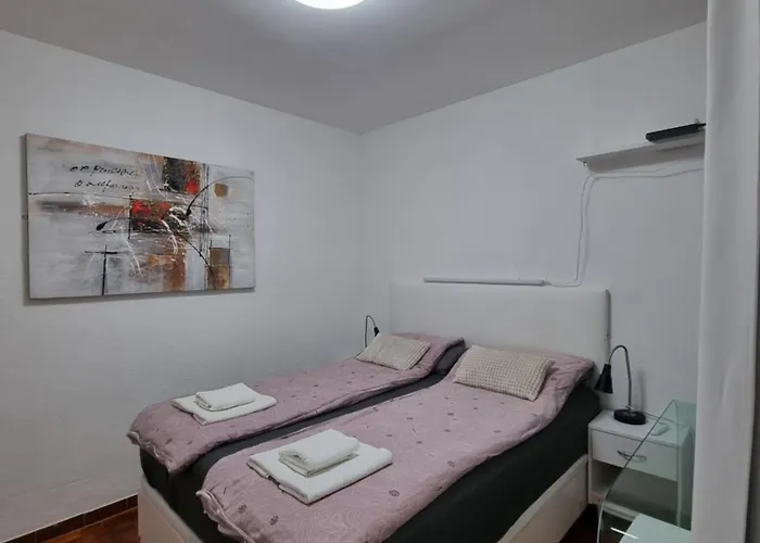 Comfortable One Bedroom * Фуэнхирола